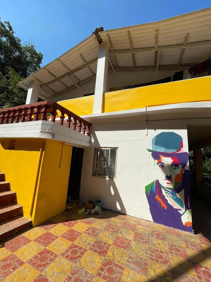 Kaabo Hostel Vagator Bagian luar foto